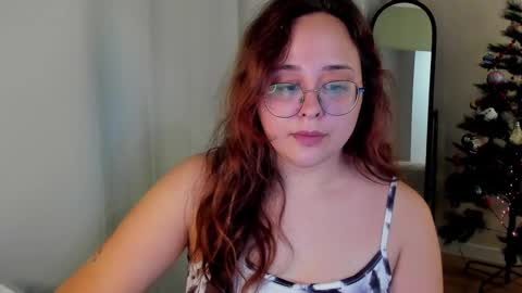 Snapshot of dashaprivet chatting on 12-17-25, 12:22 dashaprivet online show from 12-17-25, 12:22