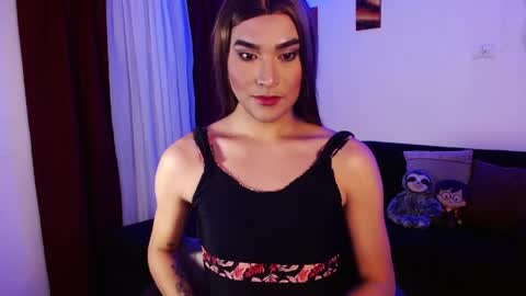 dashly_queen1 online show from 04-07-26, 12:55