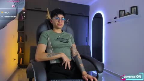 Snapshot of dass_roman chatting on 03-11-26, 09:54 Dass Roman online show from 03-11-26, 09:54