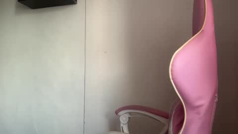 Snapshot of datona1 chatting on 03-13-26, 01:40 datona online show from 03-13-26, 01:40