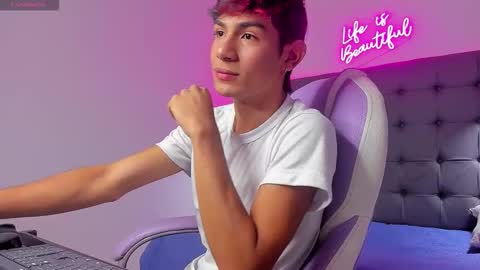 angel online show from 11-30-25, 12:20