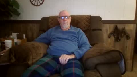 dave571960 online show from 11-27-25, 11:45