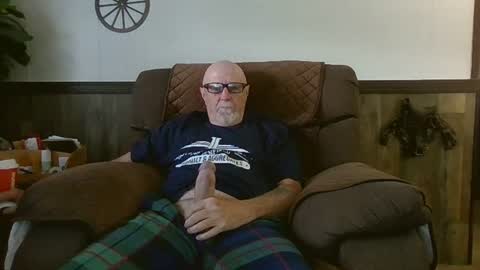 dave571960 online show from 07-05-26, 10:44