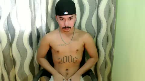 Snapshot of dave_cummers chatting on 06-27-26, 02:38 DAVE online show from 06-27-26, 02:38