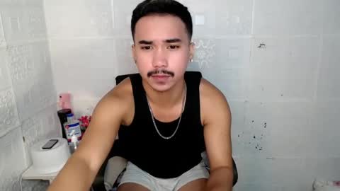 Snapshot of dave_cummers chatting on 07-14-26, 10:21 DAVE online show from 07-14-26, 10:21
