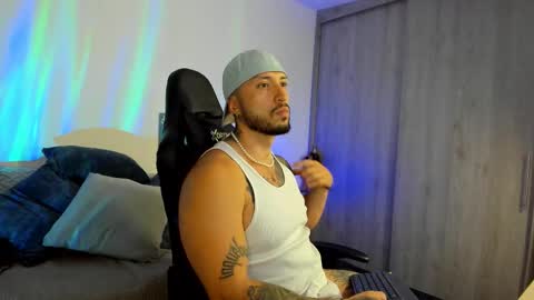 DAVE MAX online show from 11-10-25, 03:16