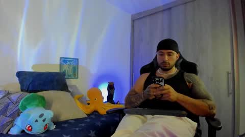 DAVE MAX online show from 03-18-26, 02:15