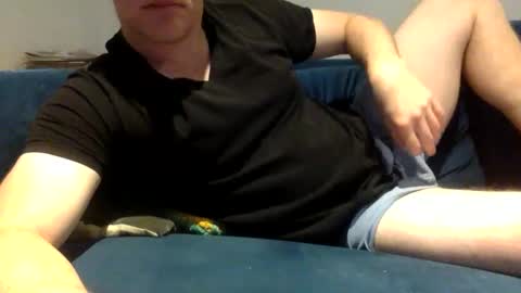 daveb709709709 online show from 11-04-25, 02:54