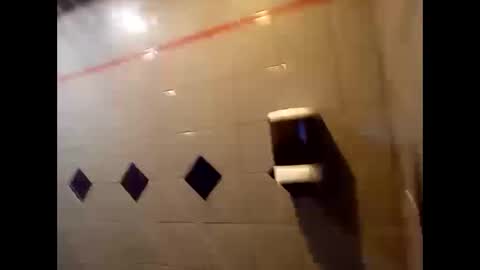 Snapshot of davedowning042075 chatting on 01-09-25, 04:19 davedowning042075 online show from 01-09-25, 04:19