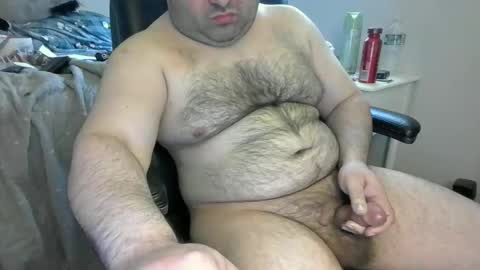 Snapshot of daveishorny1988 chatting on 04-28-26, 05:51 daveishorny1988 online show from 04-28-26, 05:51
