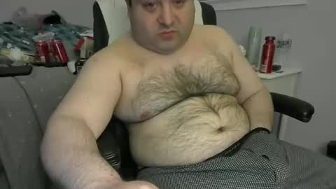 Snapshot of daveishorny1988 chatting on 05-02-26, 12:04 daveishorny1988 online show from 05-02-26, 12:04