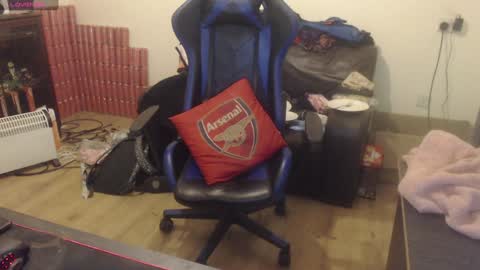 Snapshot of daver281197 chatting on 12-04-24, 05:38 dave online show from 12-04-24, 05:38