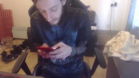 Snapshot of daver281197 chatting on 03-10-25, 04:46 dave online show from 03-10-25, 04:46