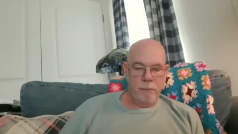Snapshot of davesfun2 chatting on 02-01-26, 02:48 davesfun2 online show from 02-01-26, 02:48