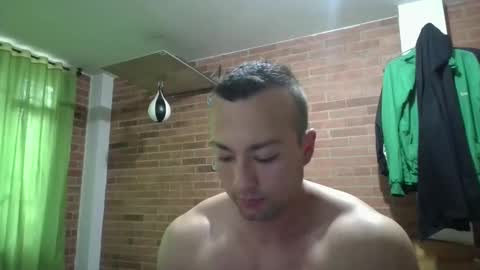 Snapshot of david131603 chatting on 11-02-25, 09:28 Davi10 online show from 11-02-25, 09:28