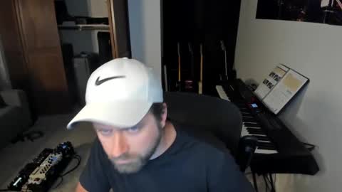 david20884 online show from 09-10-25, 06:46
