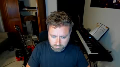 david20884 online show from 09-18-25, 06:37