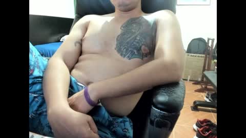 Snapshot of david_2789 chatting on 12-14-24, 12:11 David online show from 12-14-24, 12:11