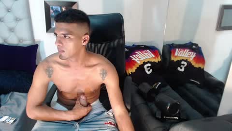 david_bandercock online show from 12-22-24, 02:16