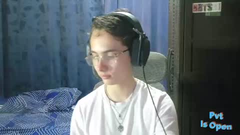 Snapshot of david_colombian chatting on 07-14-26, 05:18 ProgrammerBoy online show from 07-14-26, 05:18