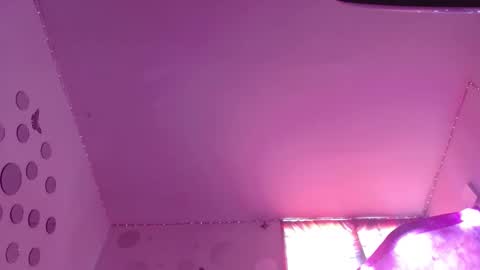 Snapshot of david_fox01 chatting on 11-12-25, 07:13 David Fox online show from 11-12-25, 07:13