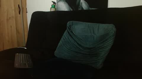 Twitter davidsanctum online show from 11-19-25, 10:10