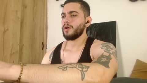 Twitter davidsanctum online show from 03-05-26, 05:25