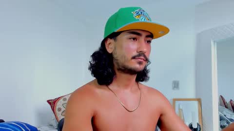 Hey im David that loves to explore and speak their fantasies. Very open talktative and nice. Feel free to chat with me online show from 10-13-25, 05:13