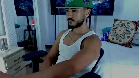 Hey im David that loves to explore and speak their fantasies. Very open talktative and nice. Feel free to chat with me online show from 04-16-26, 01:50