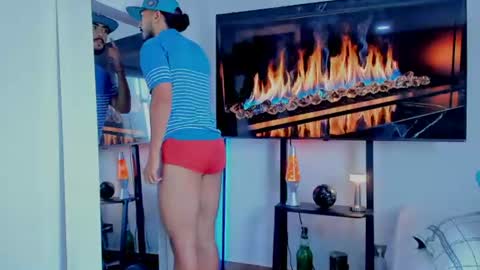 Hey im David that loves to explore and speak their fantasies. Very open talktative and nice. Feel free to chat with me online show from 07-11-26, 01:03