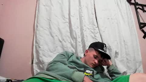 Snapshot of david_latin666_ chatting on 05-02-26, 11:43 David online show from 05-02-26, 11:43