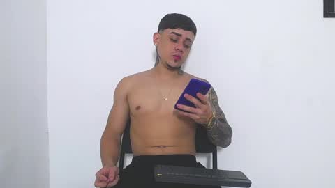 luis online show from 09-14-25, 03:27