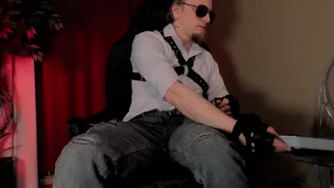 Vincente online show from 03-19-26, 08:57