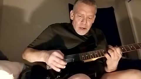 Snapshot of david_stone1969 chatting on 02-01-25, 01:44 david_stone1969 online show from 02-01-25, 01:44