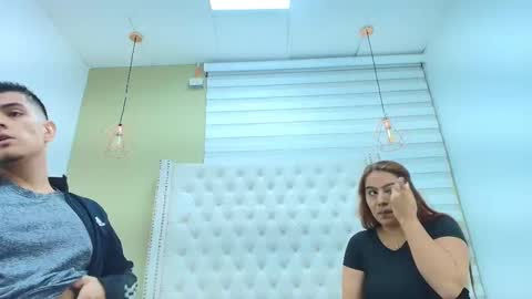 Snapshot of david_victoriaa chatting on 12-02-25, 01:05 david_victoriaa online show from 12-02-25, 01:05