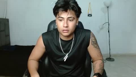 Snapshot of davidbless chatting on 07-16-26, 12:27 David Bless online show from 07-16-26, 12:27