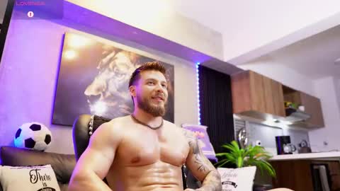 David Blakee online show from 11-23-25, 02:33