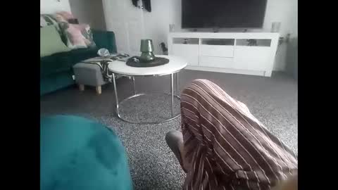 davidf75 online show from 10-31-25, 09:32