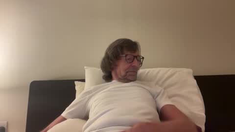 davidfoxy20 online show from 10-14-25, 11:05