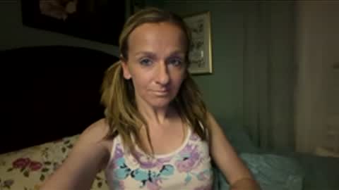 Snapshot of davidmabe301 chatting on 03-19-26, 07:34 Gracelynn online show from 03-19-26, 07:34