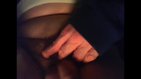 Snapshot of davidneedmore chatting on 02-06-25, 05:03 davidneedmore online show from 02-06-25, 05:03