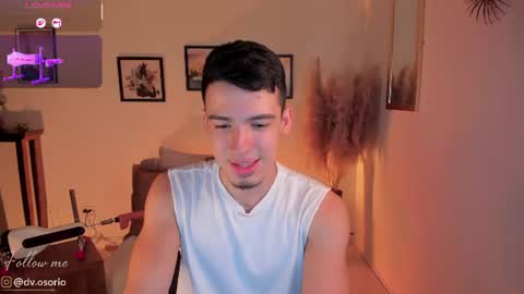 Snapshot of davidosoriox chatting on 07-14-26, 08:36 David Osorio online show from 07-14-26, 08:36