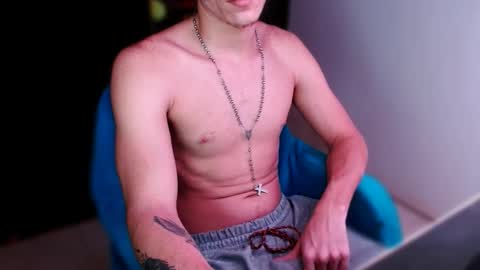 davidsalazar33 online show from 11-02-25, 10:56