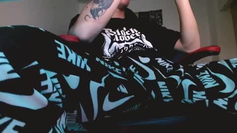 davidsalazar33 online show from 04-18-26, 02:37