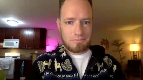 Snapshot of davidwilcox1982 chatting on 11-07-25, 05:29 Dave online show from 11-07-25, 05:29