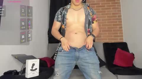 davidx_x21 online show from 11-03-25, 06:58