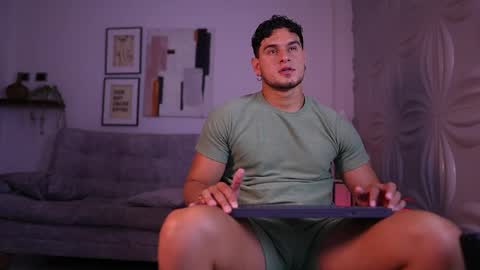 Davies brown    schedule 12pm to 5pm col time online show from 04-07-26, 08:31