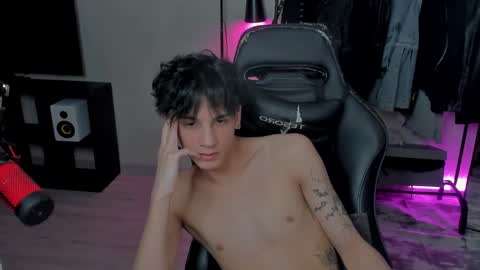 davis online show from 02-16-25, 08:11