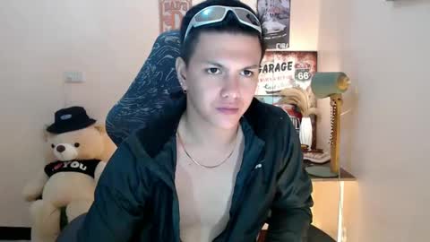 JC LOVER BOY online show from 01-01-25, 11:51