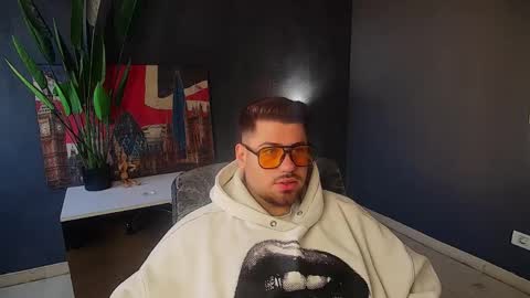 Snapshot of daxgreer chatting on 05-15-26, 04:52 DaxGreer online show from 05-15-26, 04:52